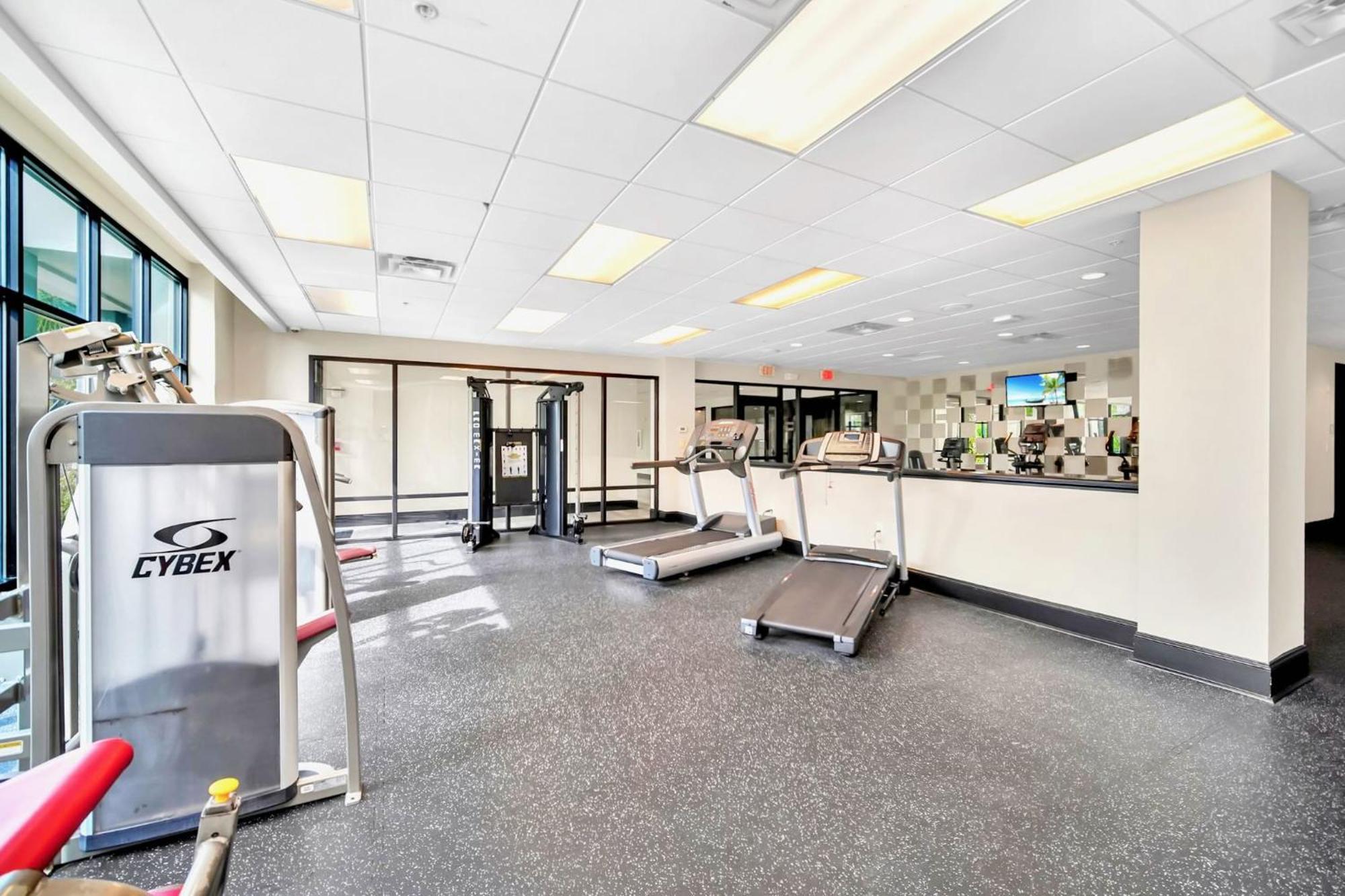 Modern 3Br Near Disney - Pool And Hot Tub! Orlando Dış mekan fotoğraf